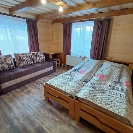 Girskyi Kutochok Gæstehus *