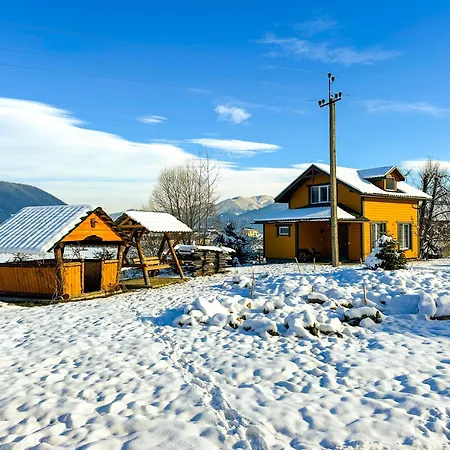 Girskyi Kutochok Guest house Verkhovyna