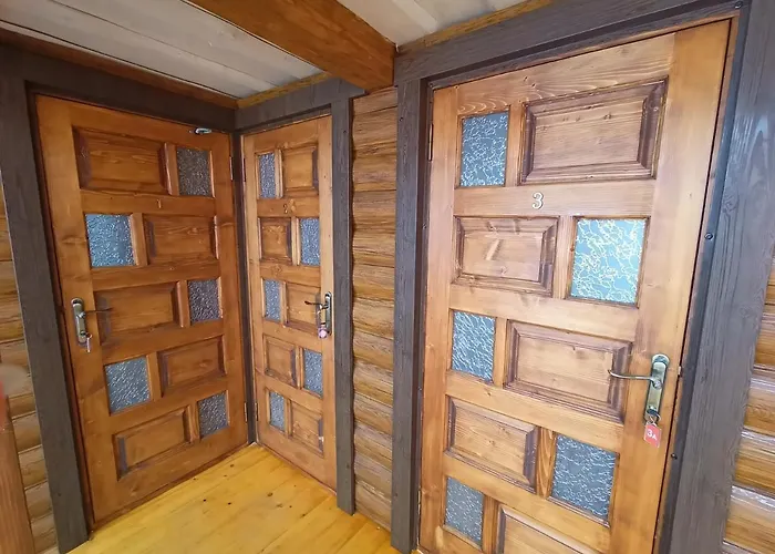 Girskyi Kutochok 招待所 *